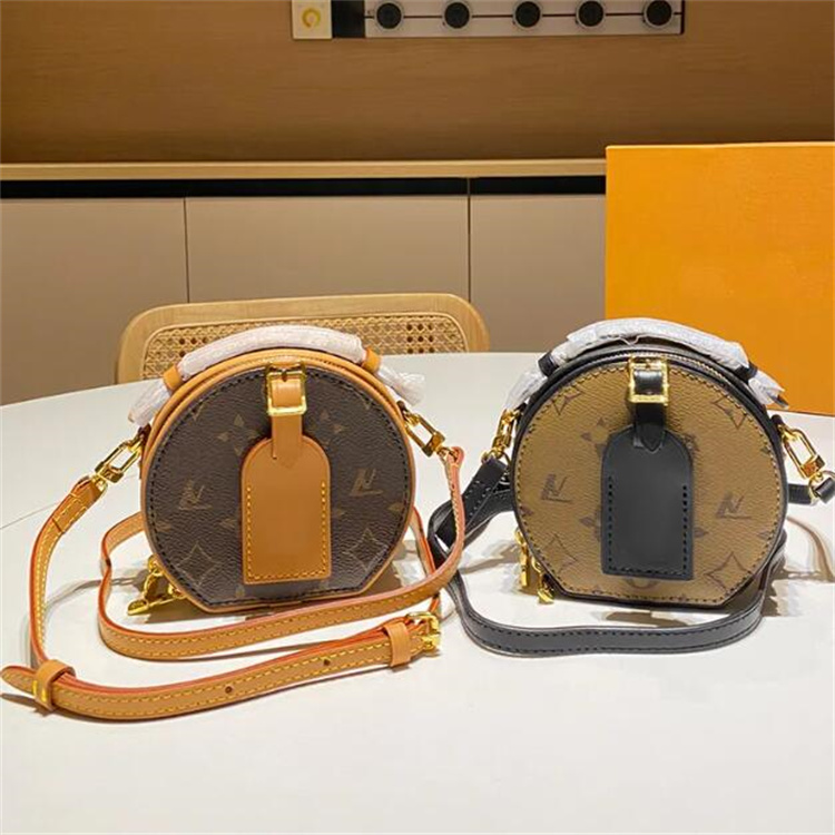 Petite Boite Chapeau Designer shoulder bags women Crossbody Bag real Leather tote bag Round Purse Fashion Printing Flower solid brown Luxury SMALL BagM44699 M43514
Petite Boite Chapeau Designer shoulder bags women Crossbody Bag real Leather tote bag Round Purse Fashion Printing Flower solid brown Luxury SMALL BagM44699 M43514