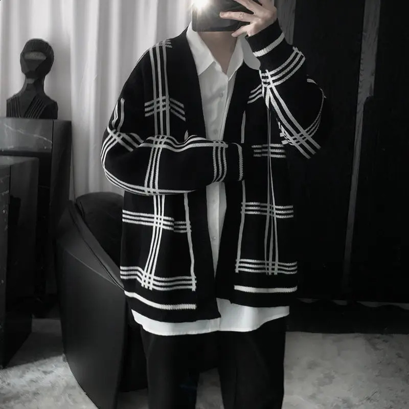 Men's Sweaters Jacket Casual LongSleeved Loose Fashion Cool Knitted Cardigan Autumn and Winter Sweater 231118