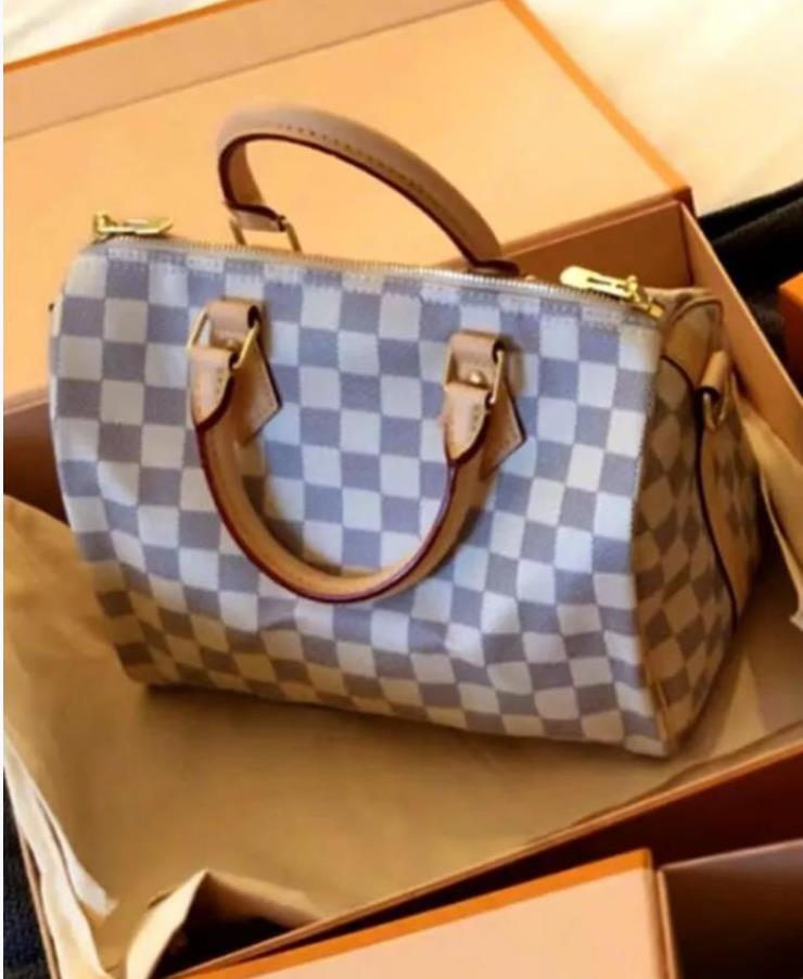 2023 Luxurys Designers Fashion women bag Shoulder Bags Lady Totes handbags Speedy With Key Lock Shoulder Strap Dust Bag, 3-old flower coffee
2023 Luxurys Designers Fashion women bag Shoulder Bags Lady Totes handbags Speedy With Key Lock Shoulder Strap Dust Bag, 3-old flower coffee