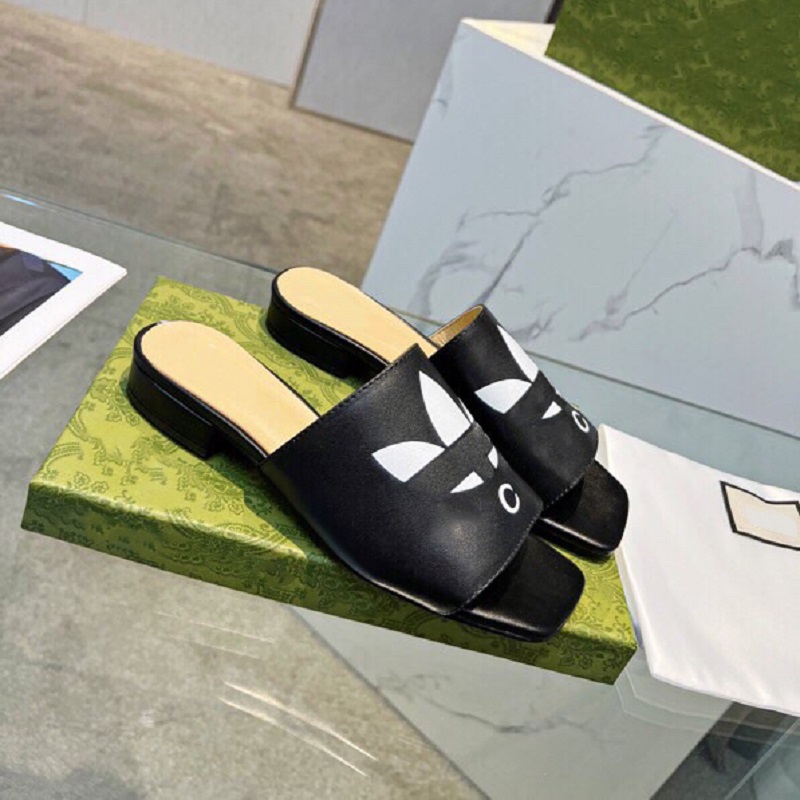 Designer Slipper Luxury Slides Brand Sandals Woman Slide Men Slippers Flat Bottom Flip Flop Design Sneakers Leather Sandal by 1978 S302 04, #6
Designer Slipper Luxury Slides Brand Sandals Woman Slide Men Slippers Flat Bottom Flip Flop Design Sneakers Leather Sandal by 1978 S302 04, #6