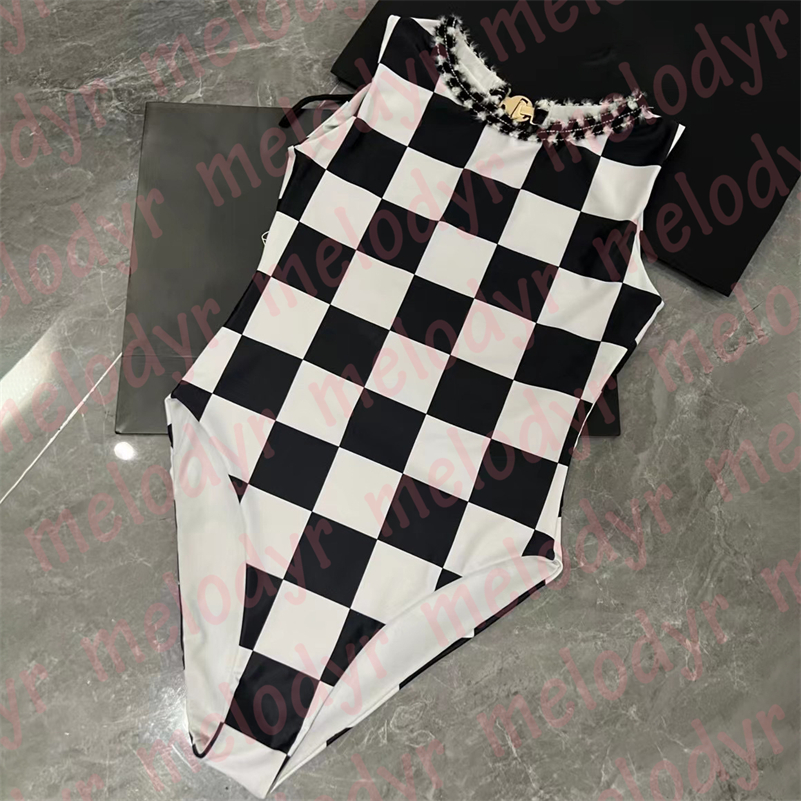 Sexy Backless Swimwear Plaid Print Bathing Suit Womens Summer Sleeveless One Piece Swimsuit, Black
Sexy Backless Swimwear Plaid Print Bathing Suit Womens Summer Sleeveless One Piece Swimsuit, Black