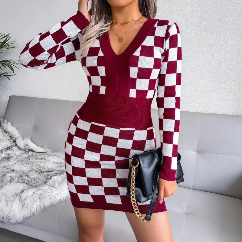 Casual Dresses 2023 Women Autumn Winter V Neck Checkerboard Plaid Hip Knit Dress For Fashion Long Sleeve Chic, Black
Casual Dresses 2023 Women Autumn Winter V Neck Checkerboard Plaid Hip Knit Dress For Fashion Long Sleeve Chic, Black