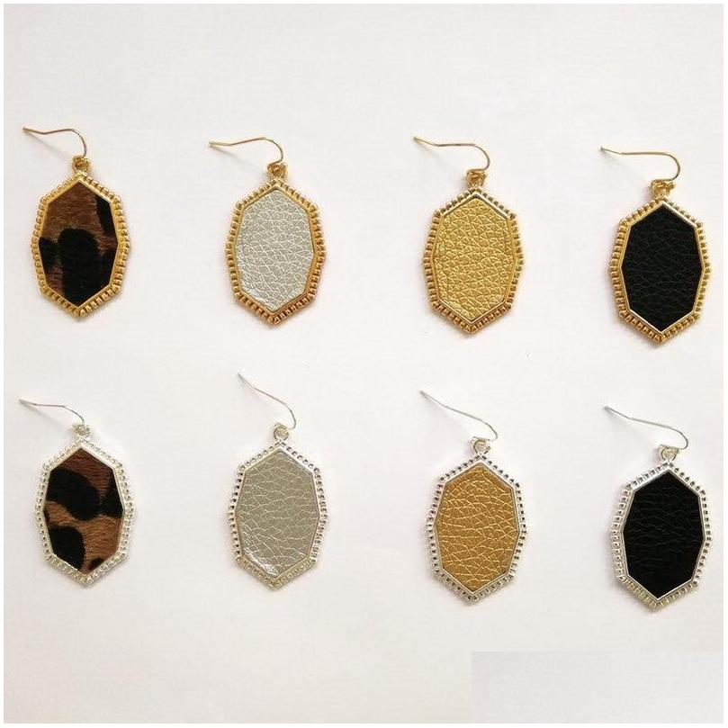 Charm Designer Leopard Earrings For Women Hexagon Prism Charms Pu Leather Dangle Earring Boutique Jewelry Christmas Gifts Drop Delive Dhktm
Charm Designer Leopard Earrings For Women Hexagon Prism Charms Pu Leather Dangle Earring Boutique Jewelry Christmas Gifts Drop Delive Dhktm