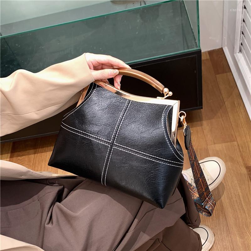 Evening Bags Premium Sense Vintage Shell Bag Women's 2023 Fashion Handbag Clamp 100 Wide Shoulder Strap With Cross-body, White
Evening Bags Premium Sense Vintage Shell Bag Women's 2023 Fashion Handbag Clamp 100 Wide Shoulder Strap With Cross-body, White