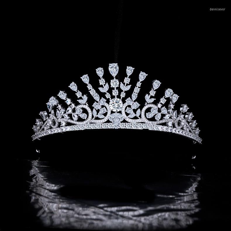 Hair Clips High Retro Ornament Bridal Headdress Zircon Crown Wedding Accessories Royal
Hair Clips High Retro Ornament Bridal Headdress Zircon Crown Wedding Accessories Royal