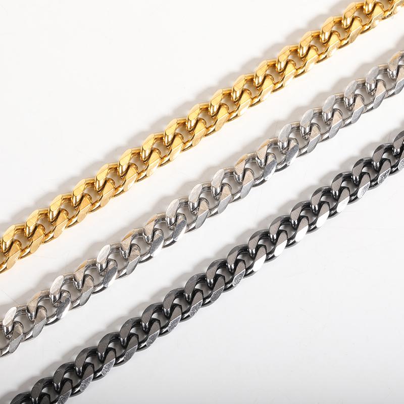 Chains 4MM 5MM 7MM Cuban Chain Choker Necklaces For Women Men Jewelry Stainless Steel Necklace Daily Stackable Wearing
Chains 4MM 5MM 7MM Cuban Chain Choker Necklaces For Women Men Jewelry Stainless Steel Necklace Daily Stackable Wearing