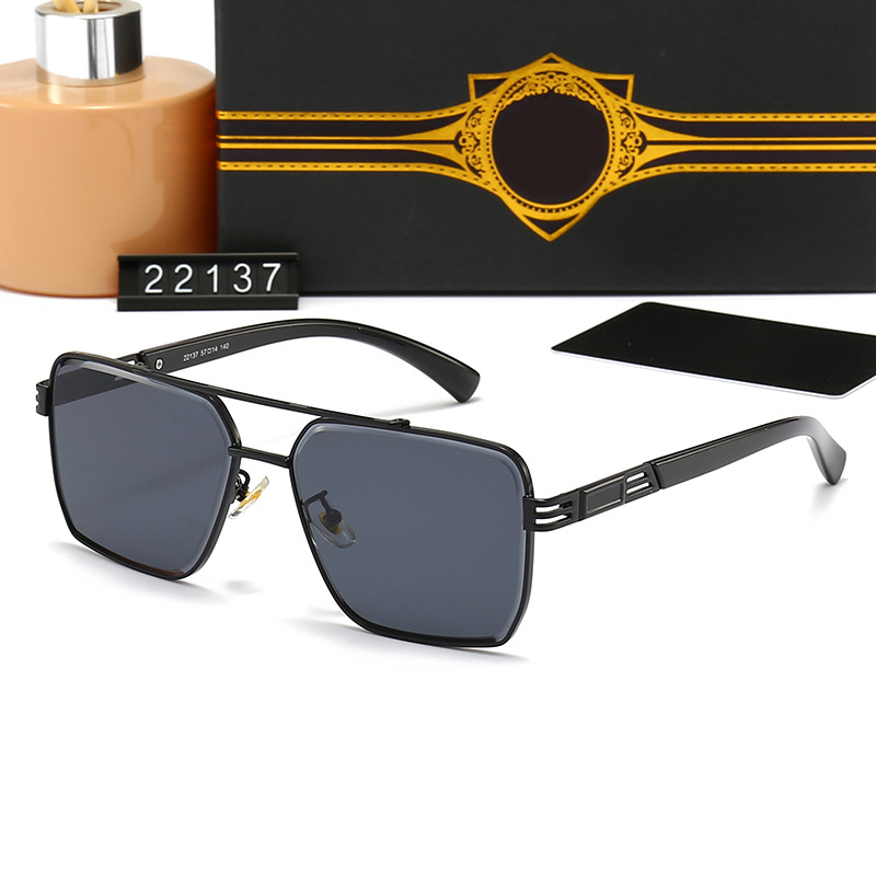 Dita Eyeglass New fashion trend travel holiday men's and women's sunglasses casual sunglasses oval metal frame sunglasses 22137
Dita Eyeglass New fashion trend travel holiday men's and women's sunglasses casual sunglasses oval metal frame sunglasses 22137