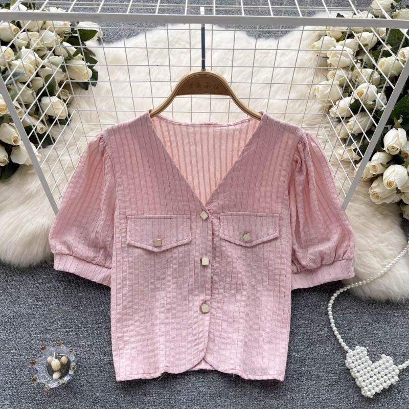 Women's Blouses Fashion Short-sleeved V-neck Single Breasted Cardigan Blouse Summer Women Solid Color Chic Tops Blusa Feminina J947, Beige
Women's Blouses Fashion Short-sleeved V-neck Single Breasted Cardigan Blouse Summer Women Solid Color Chic Tops Blusa Feminina J947, Beige