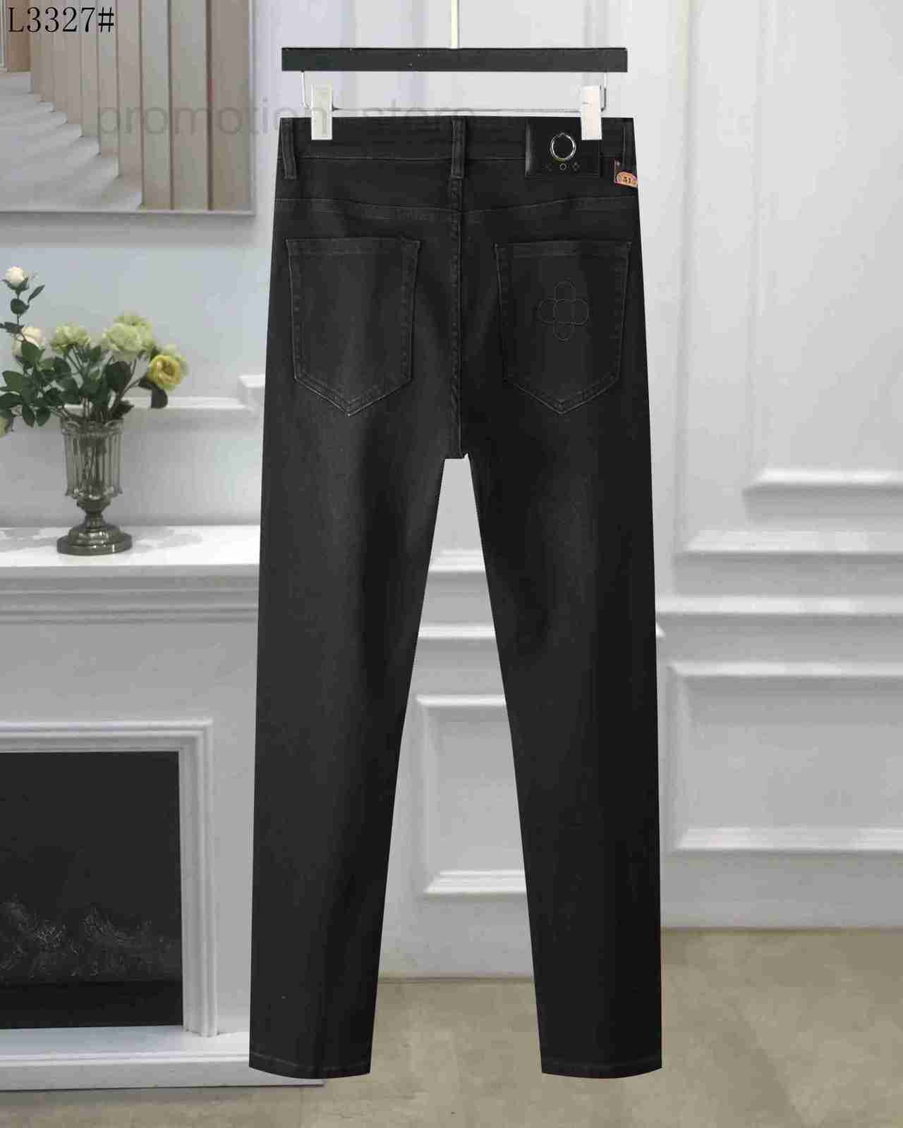 Men's Jeans Designer 2023 pant Sport jacquard letter pattern label Spring summer Casual pants Hip Hop black Size 29-40 ICX2, Lov
Men's Jeans Designer 2023 pant Sport jacquard letter pattern label Spring summer Casual pants Hip Hop black Size 29-40 ICX2, Lov