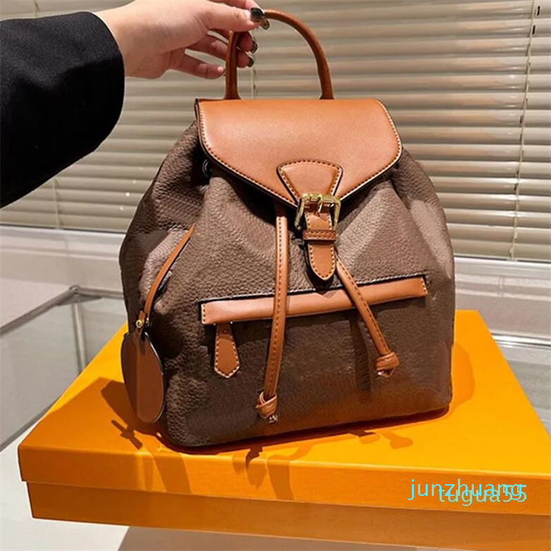 Designer-Backpack Totes Bag Printed Shoulder Bag Women Handbag Purse Embossed Letters Zipper 224 Fashion Adjustable Strap Flap Pocket Solid, Black
Designer-Backpack Totes Bag Printed Shoulder Bag Women Handbag Purse Embossed Letters Zipper 224 Fashion Adjustable Strap Flap Pocket Solid, Black
