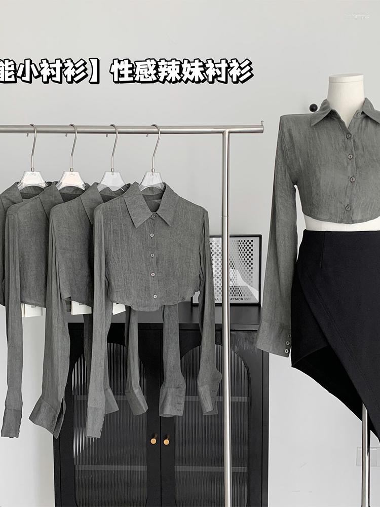 Women' Blouses Retro Grey Color Women Crop Chiffon Shirt Long Sleeve Lapel Irregular Soft Girls Sexy Single Breasted Clothes Chic
Women' Blouses Retro Grey Color Women Crop Chiffon Shirt Long Sleeve Lapel Irregular Soft Girls Sexy Single Breasted Clothes Chic