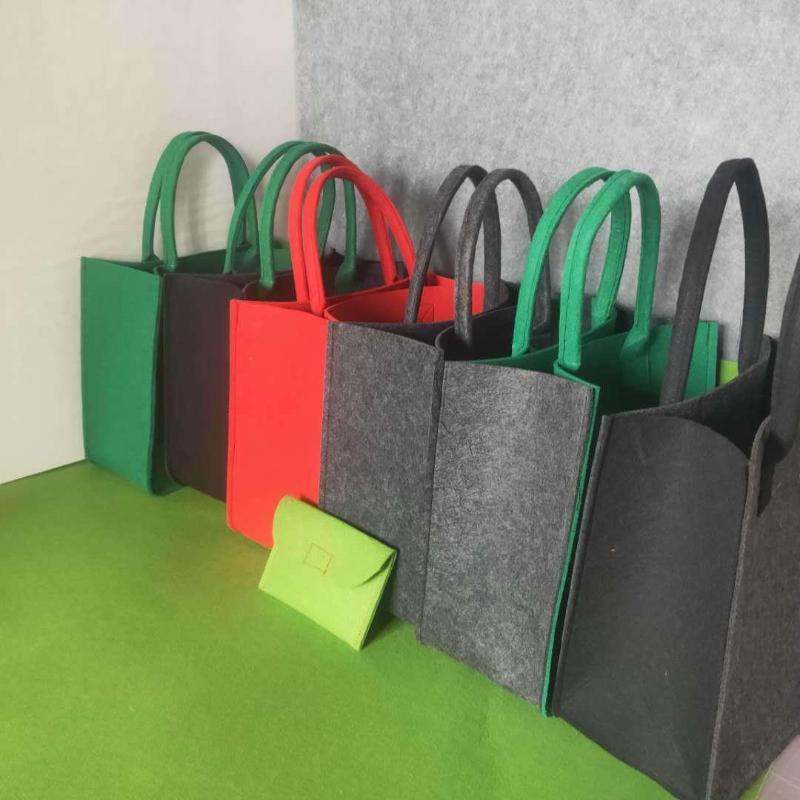 Evening Bags Luxury Designer Women Handbag Fashion Big Totes Shoulder Shopping Bag 2023 High Quality Felt Hand, 24.12.22cm
Evening Bags Luxury Designer Women Handbag Fashion Big Totes Shoulder Shopping Bag 2023 High Quality Felt Hand, 24.12.22cm
