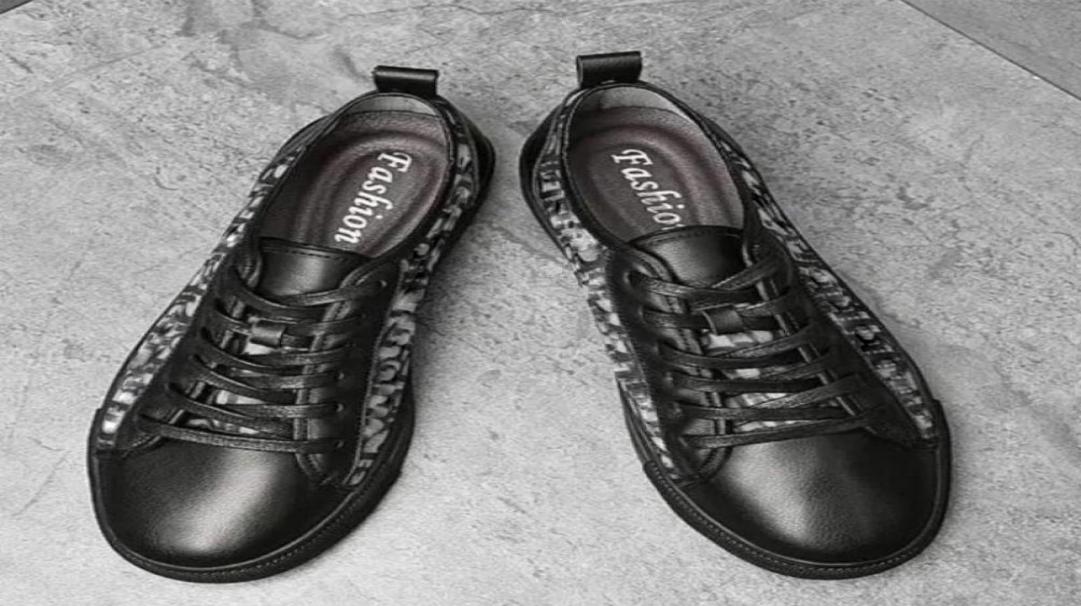 Men Shoes PU Leather Print Lace Up Round Head Flat Bottom Casual Comfortable Fashion Chaussure Homeme DH80311892780, Black
Men Shoes PU Leather Print Lace Up Round Head Flat Bottom Casual Comfortable Fashion Chaussure Homeme DH80311892780, Black