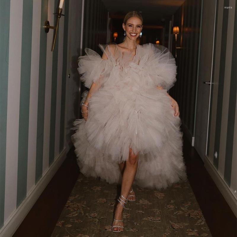Party Dresses Gorgeous Tiered Ruffles Prom Off The Shoulder Pleat Ruched Tulle Formal Dress Evening Gowns Dubai Women 2023, Champagne
Party Dresses Gorgeous Tiered Ruffles Prom Off The Shoulder Pleat Ruched Tulle Formal Dress Evening Gowns Dubai Women 2023, Champagne