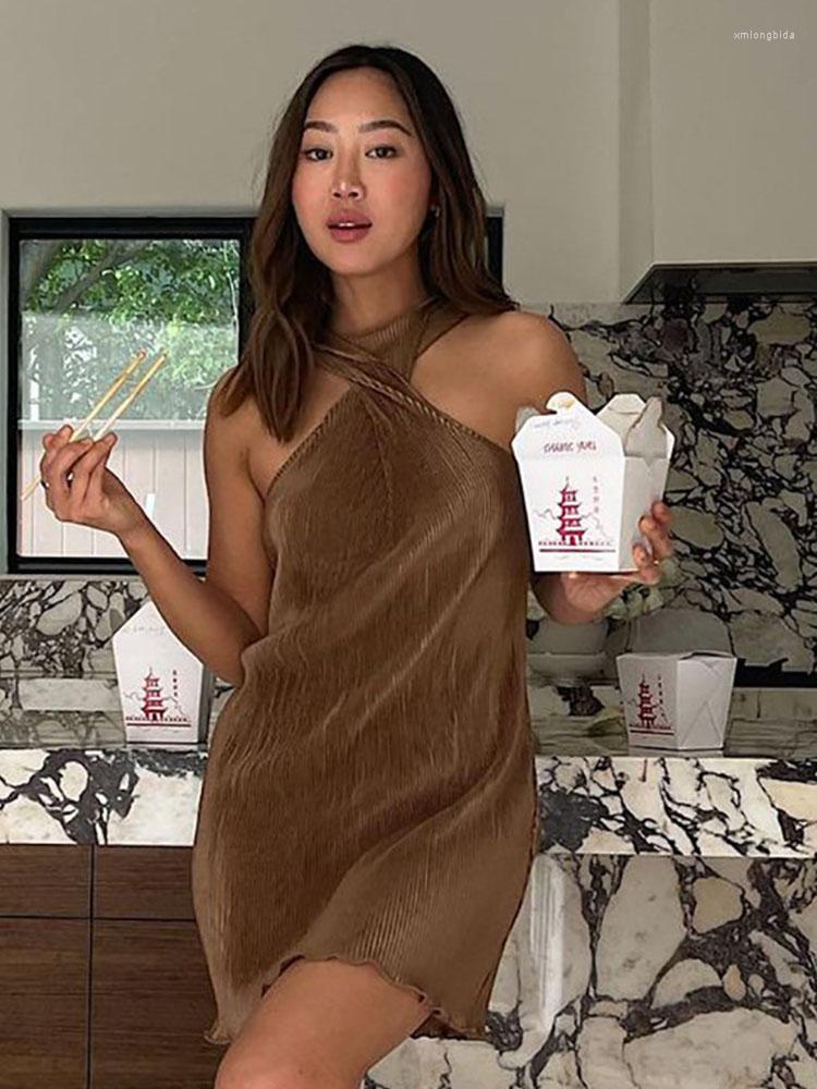 Casual Dresses 2023 Solid Cross Halter Off Shoulder Knitting Loose Mini Dress Summer Women Fashion Party Outfits, Khaki
Casual Dresses 2023 Solid Cross Halter Off Shoulder Knitting Loose Mini Dress Summer Women Fashion Party Outfits, Khaki