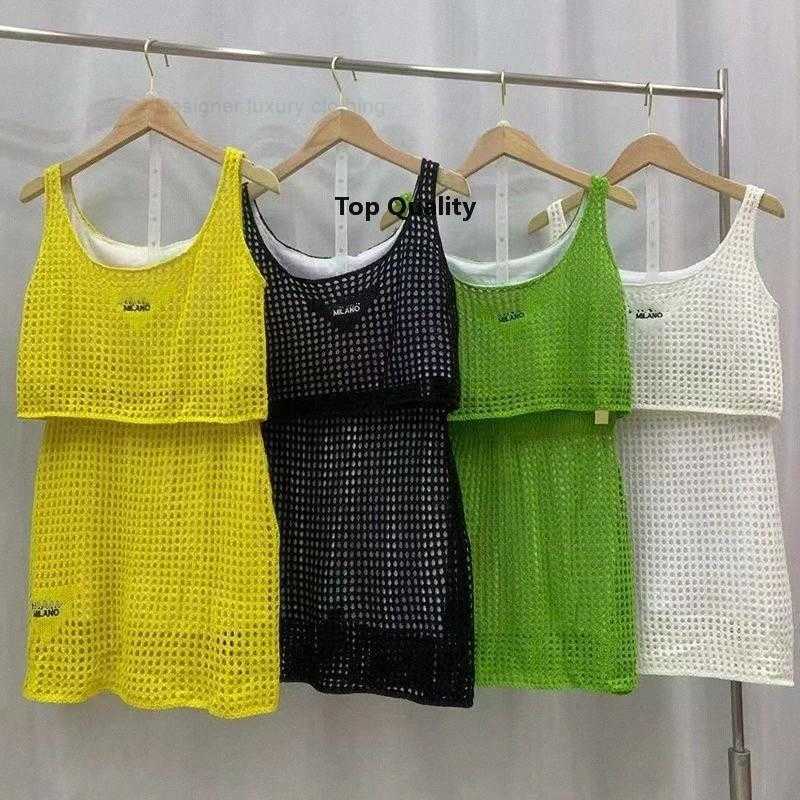 WOMENS Sexy Two Piece Dress Hollow Out Sets Fashion Tracksuit Triangle Sign Letter Print Knitted Mesh Sleeveless TAP SKIRT SUITS DESIGN
WOMENS Sexy Two Piece Dress Hollow Out Sets Fashion Tracksuit Triangle Sign Letter Print Knitted Mesh Sleeveless TAP SKIRT SUITS DESIGN