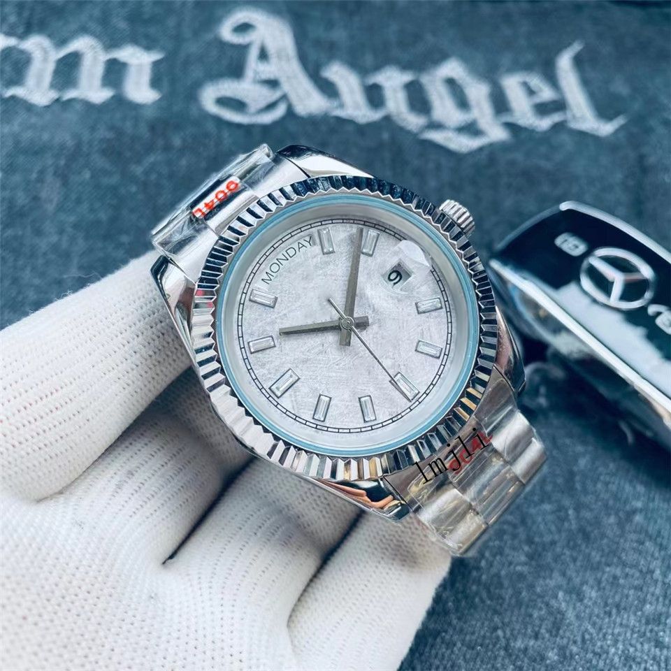 Men watches automatic designer Watch Couple 41mm sky blue movement watch Dual Calendar Classic Stainless Steel Strap Watch, Tool
Men watches automatic designer Watch Couple 41mm sky blue movement watch Dual Calendar Classic Stainless Steel Strap Watch, Tool