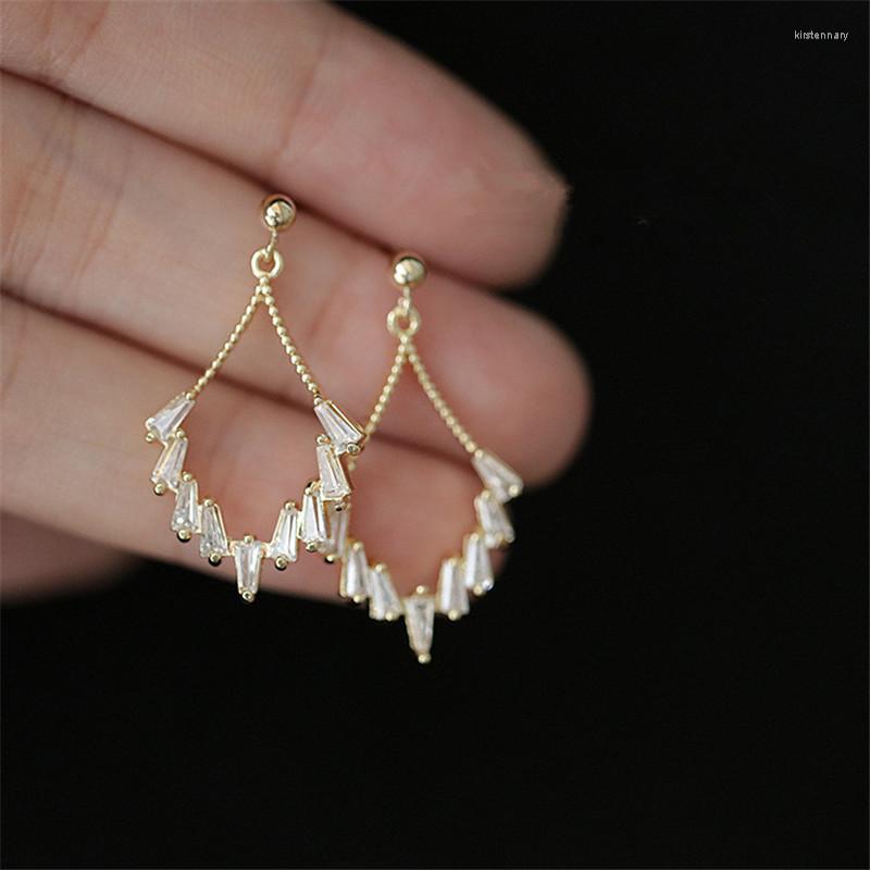 Stud Earrings 925 Sterling Silver European Creative Geometric Crystal Women Light Luxury Wedding 14k Gold Plating Jewelry Gift
Stud Earrings 925 Sterling Silver European Creative Geometric Crystal Women Light Luxury Wedding 14k Gold Plating Jewelry Gift