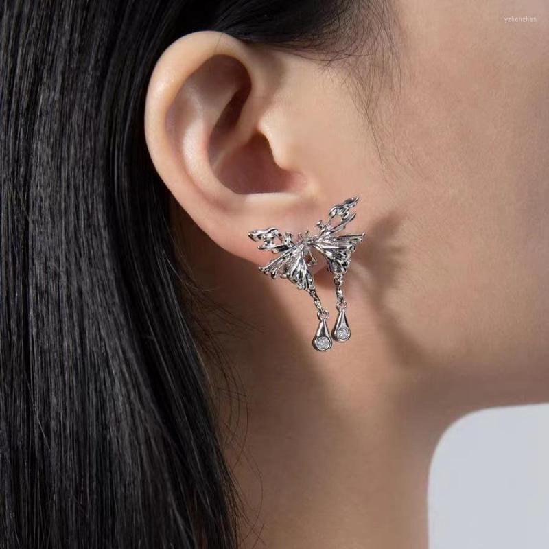 Stud Earrings Punk Style Liquid Butterfly Earring For Woman Cool Metal Y2K Aesthetic Jewelry Party Gift
Stud Earrings Punk Style Liquid Butterfly Earring For Woman Cool Metal Y2K Aesthetic Jewelry Party Gift