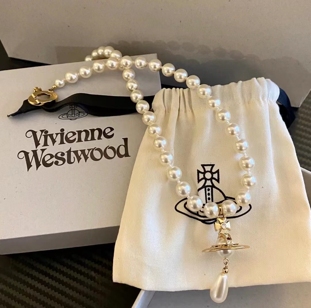 New Stereo Saturn Pearl Pendant Necklaces Female Senior Sense Spice Girl Pearl Collar
New Stereo Saturn Pearl Pendant Necklaces Female Senior Sense Spice Girl Pearl Collar