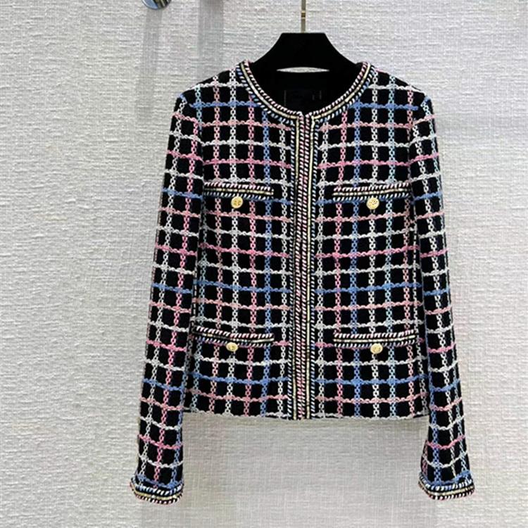 Fur European and American women's wear spring 2022 new Long sleeve plaid sequins Round collar Fashion gold button tweed coat, Black
Fur European and American women's wear spring 2022 new Long sleeve plaid sequins Round collar Fashion gold button tweed coat, Black