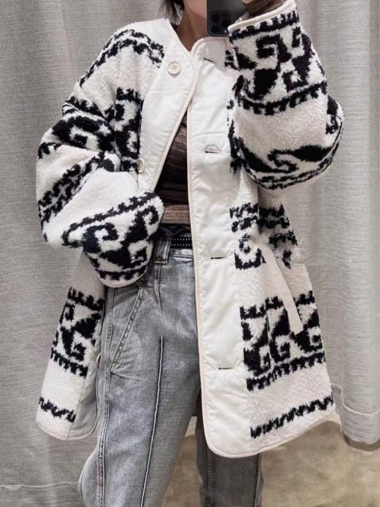 Fur 2022 Autumn and Winter New Polar Fleece Geometric Pattern Loose Round Neck Casual Twosided Women Casual Midlength Coat, Geometry
Fur 2022 Autumn and Winter New Polar Fleece Geometric Pattern Loose Round Neck Casual Twosided Women Casual Midlength Coat, Geometry