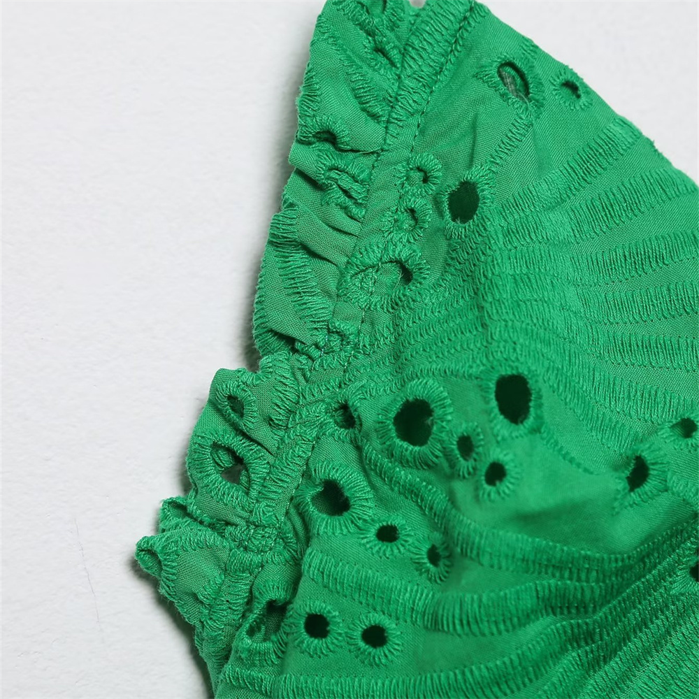 Two Piece Dress UNIZERA 2023 SpringSummer Fashion Women's Perforated Embroidery Top High Waist Aline Skirt 230419