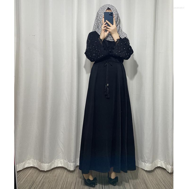 Ethnic Clothing Muslim Dress Woman Middle Eastern Embroidery Lace Solid Color Long Sleeve Dubai Loose Robe Malaysia Turkey Abaya Fashion
Ethnic Clothing Muslim Dress Woman Middle Eastern Embroidery Lace Solid Color Long Sleeve Dubai Loose Robe Malaysia Turkey Abaya Fashion