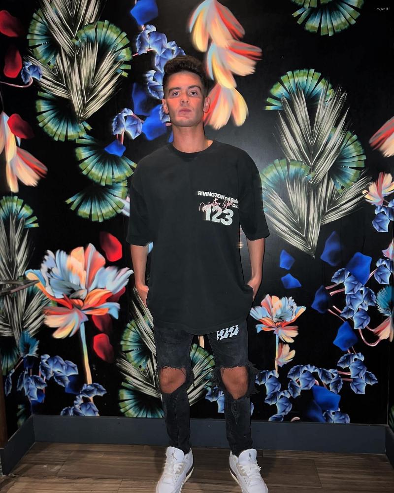 Men's T Shirts RRR123 LOGO Printed Short Sleeve Shirt High Quality Men Women 1:1 Cotton Black
Men's T Shirts RRR123 LOGO Printed Short Sleeve Shirt High Quality Men Women 1:1 Cotton Black