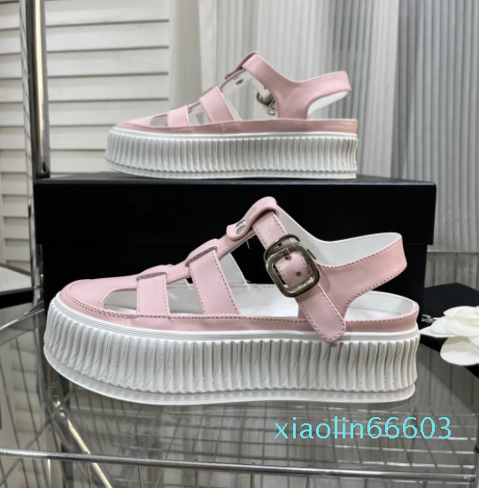 Summer Luxury Baotou Sandals Designer Women Roman Style Thick Bottom Casual Flat Shoes Comfortable Genuine Leather Pink Black White Beach Sandals 35-39
Summer Luxury Baotou Sandals Designer Women Roman Style Thick Bottom Casual Flat Shoes Comfortable Genuine Leather Pink Black White Beach Sandals 35-39