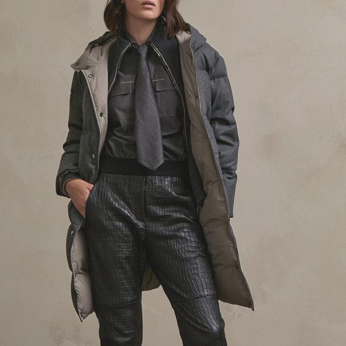 Parkas European and American Casual Coats 2022 New Cashmere Knitted Stitching White Goose Down Thick Temperament Down Jacket, Grey
Parkas European and American Casual Coats 2022 New Cashmere Knitted Stitching White Goose Down Thick Temperament Down Jacket, Grey