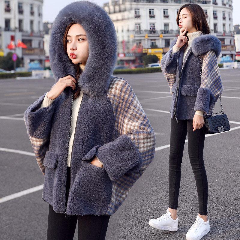 Women' Wool & Blends Fur Hooded Plaid Lambswool Coat For Womens Autumn Winter Parka Fashion Bat Sleeve Warm Jacket Female Casual Outerwear, Plaid wool coat
Women' Wool & Blends Fur Hooded Plaid Lambswool Coat For Womens Autumn Winter Parka Fashion Bat Sleeve Warm Jacket Female Casual Outerwear, Plaid wool coat