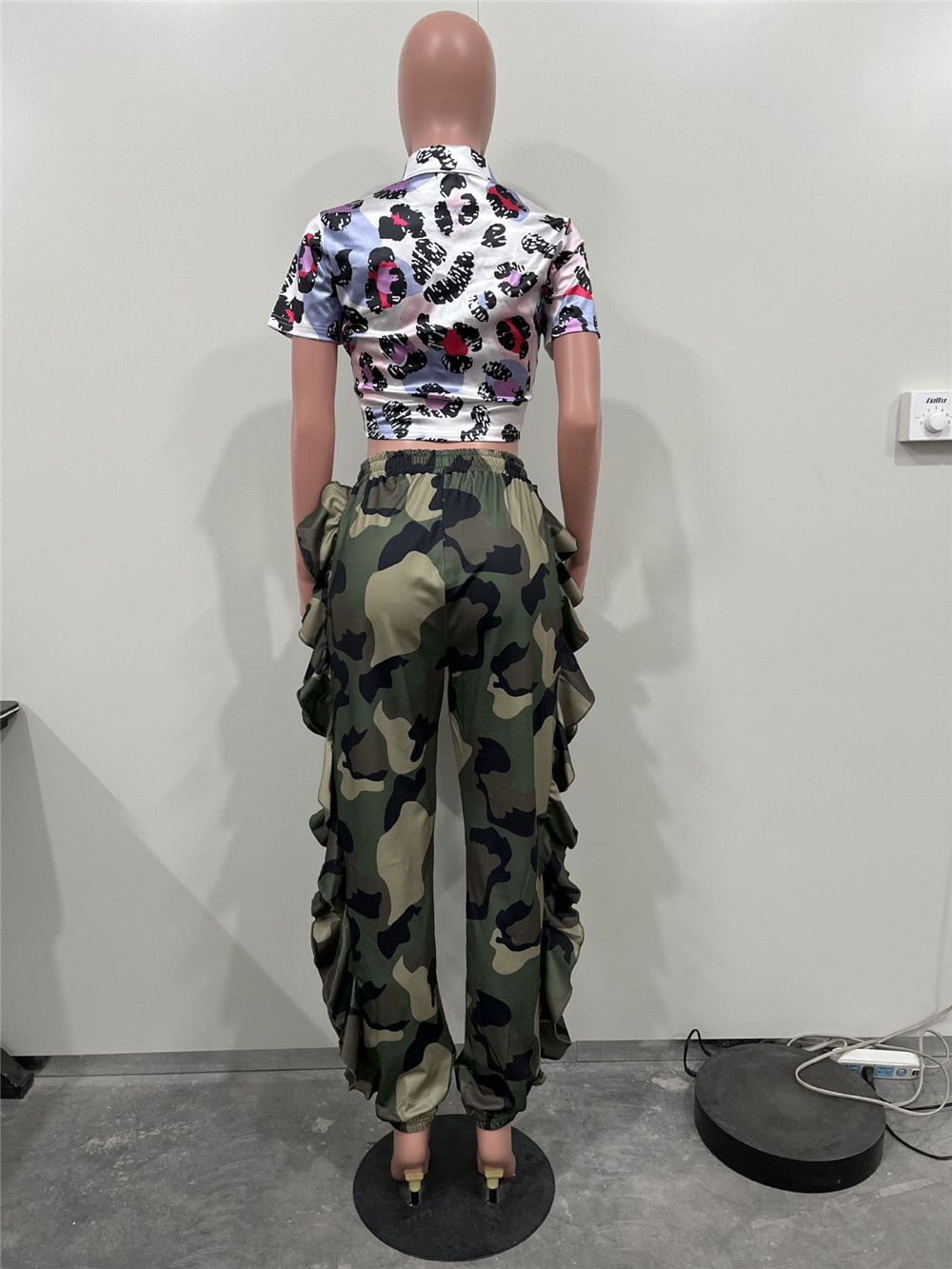 Designer Camo Pants Women Ruffles Pants Spring Summer Camouflage Trousers Fashion Stretchy Loose Pants Streetwear Bulk Clothes 9752
