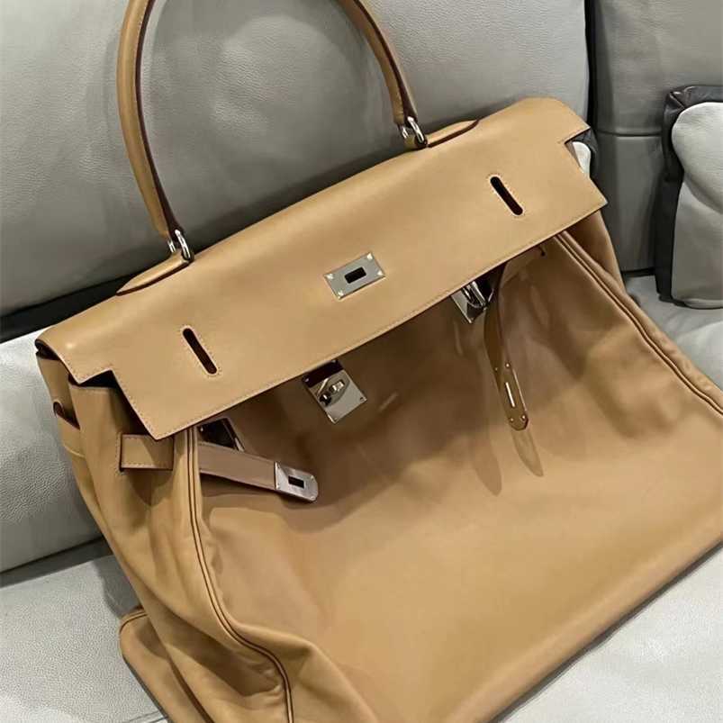 Super Capacity Luggage Women's Leather Travel 50cm Large Shoulderqq with h logo high quality, Khaki yellow
Super Capacity Luggage Women's Leather Travel 50cm Large Shoulderqq with h logo high quality, Khaki yellow