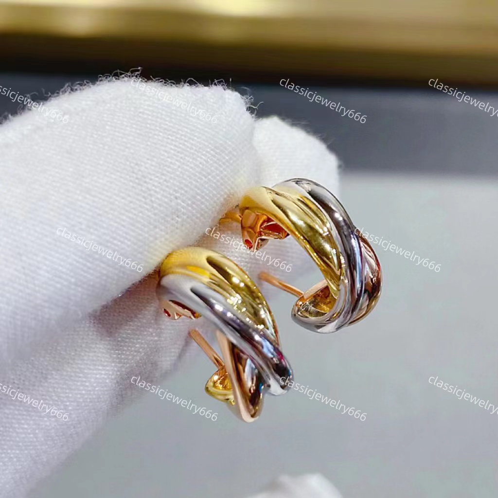 High quality classic women's gold earrings, luxury fashion designer brand earrings, girls' holiday gifts, 18K three color jewelry with box
High quality classic women's gold earrings, luxury fashion designer brand earrings, girls' holiday gifts, 18K three color jewelry with box