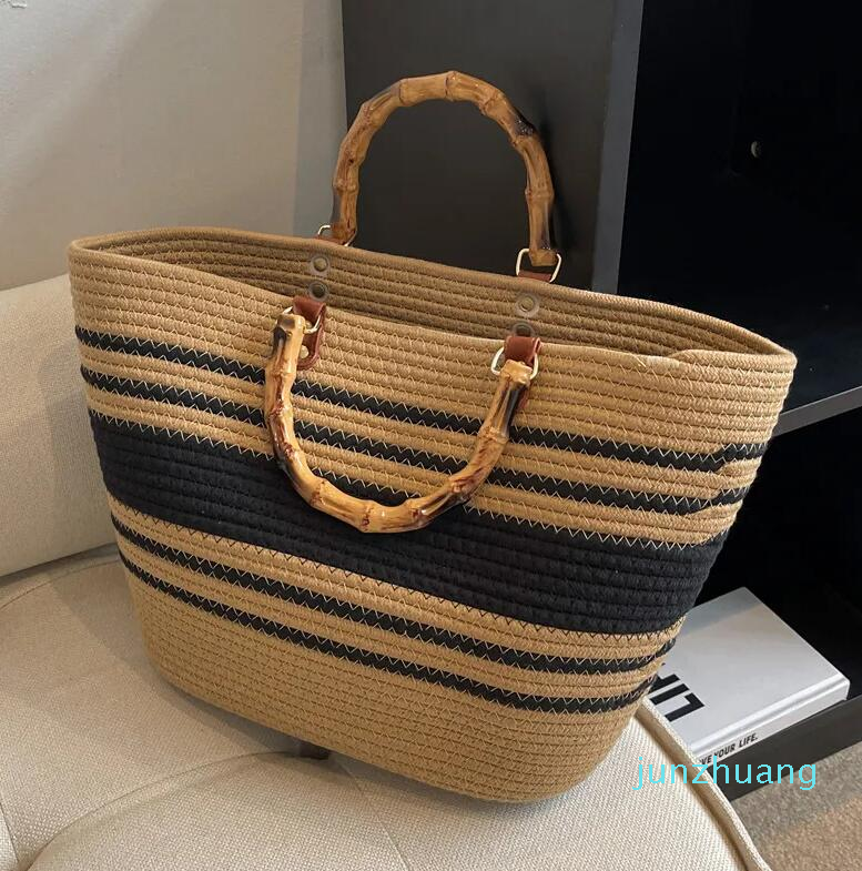 Women Inclined Shoulder Bags Fashion casual Womens Bag Small Handbag Totes High-capacity 254 leather Large volume wholesale Girl Mobile Phone Bag Black 0081
Women Inclined Shoulder Bags Fashion casual Womens Bag Small Handbag Totes High-capacity 254 leather Large volume wholesale Girl Mobile Phone Bag Black 0081