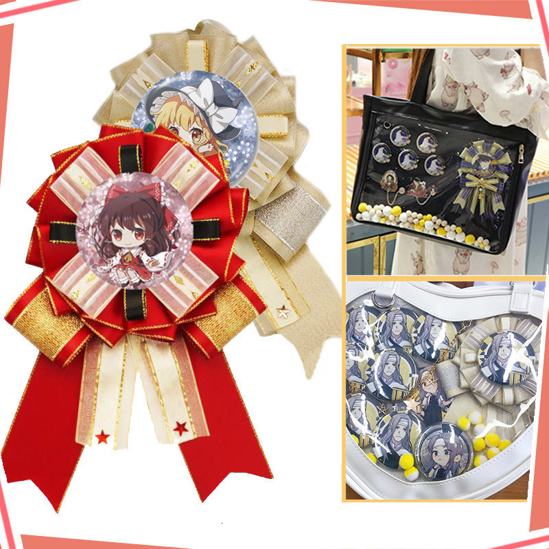 Bag Parts Accessories Ita Bag Pins Anime Badge Holder Handmade Silk Metal Badge Decoration for Ita Bag Accessorie Classic Style H304 230419
Bag Parts Accessories Ita Bag Pins Anime Badge Holder Handmade Silk Metal Badge Decoration for Ita Bag Accessorie Classic Style H304 230419
