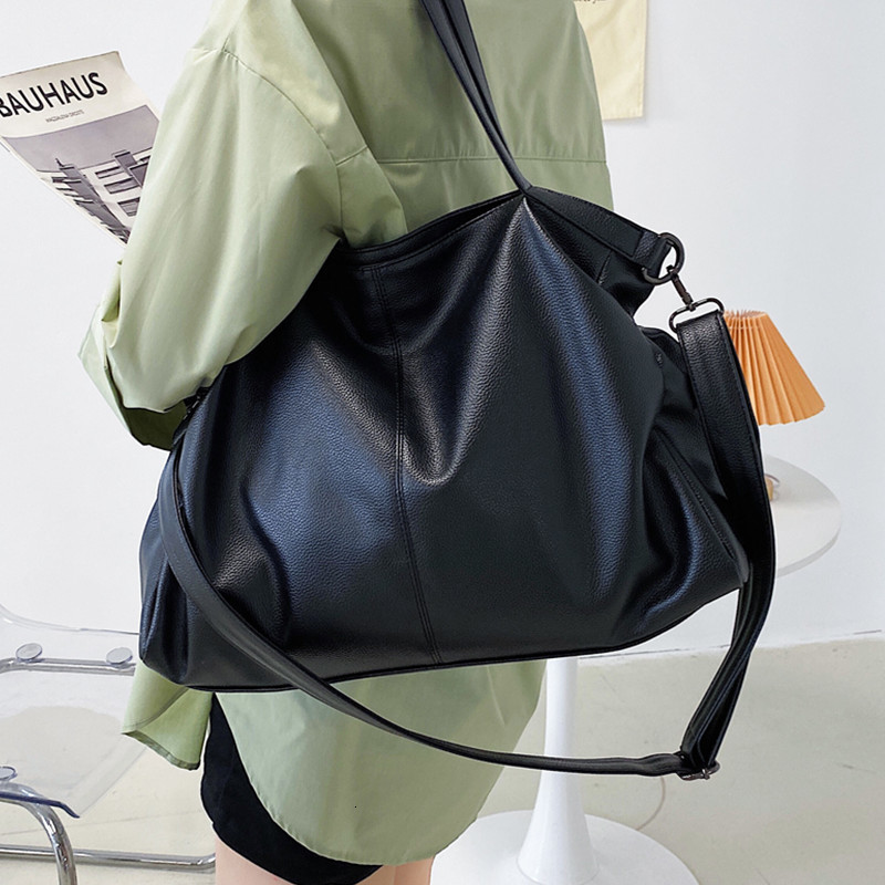 Evening Bags Black Tote Bags for Women Large Hobo Shopper Bag Roomy Handbag Quality Soft Leather Crossbody Bag Ladies Travel Shoulder Bag 230419, Lotus color
Evening Bags Black Tote Bags for Women Large Hobo Shopper Bag Roomy Handbag Quality Soft Leather Crossbody Bag Ladies Travel Shoulder Bag 230419, Lotus color