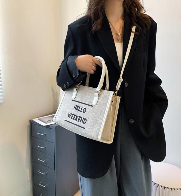 HBP New Handbag Coin Purse Fashion personality designers Shoulder Bag High Quality Leather Bag Women Simple Wandering Pack Fold li3820963, Brown
HBP New Handbag Coin Purse Fashion personality designers Shoulder Bag High Quality Leather Bag Women Simple Wandering Pack Fold li3820963, Brown