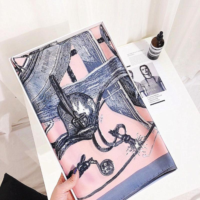 Scarves 2023 Spring Autumn Bright Girl Silk Scarf Long Imitation Shawl Sunscreen Beach Towel Printing 180 90cm
Scarves 2023 Spring Autumn Bright Girl Silk Scarf Long Imitation Shawl Sunscreen Beach Towel Printing 180 90cm