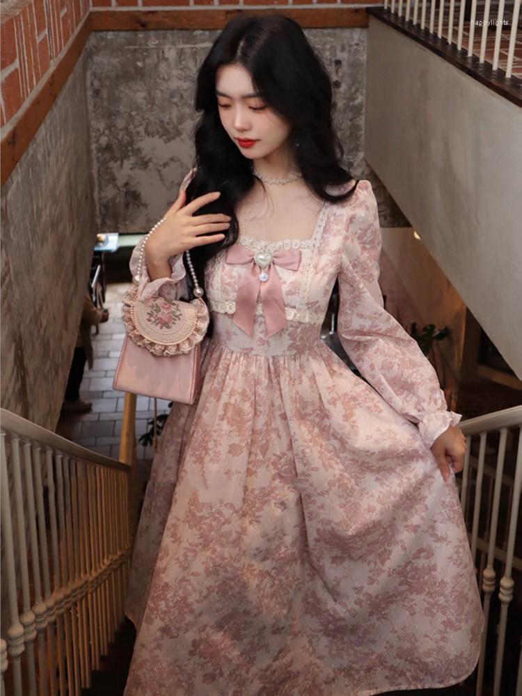 Casual Dresses Women Kawaii Sweet Pink Lolita Dress Spring Elegant Evening Party Birthday Floral Midi Korea Puff Sleeve Fairy Robe
Casual Dresses Women Kawaii Sweet Pink Lolita Dress Spring Elegant Evening Party Birthday Floral Midi Korea Puff Sleeve Fairy Robe