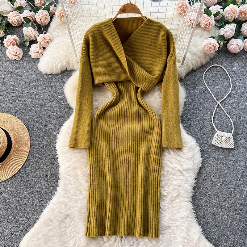 Work Dresses Elegant Women Knitted Suits 2023 Autumn Vintage Solid Long Sleeve Pullover Sweater V-Neck Spaghetti Strap Dress Two Pieces Set, Black
Work Dresses Elegant Women Knitted Suits 2023 Autumn Vintage Solid Long Sleeve Pullover Sweater V-Neck Spaghetti Strap Dress Two Pieces Set, Black