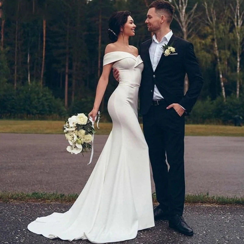 Elegant Satin Mermaid Wedding Dresses Bridal Gown Strapless Off The Shoulder Sweep Train Chapel Bridal Dress, Champagne
Elegant Satin Mermaid Wedding Dresses Bridal Gown Strapless Off The Shoulder Sweep Train Chapel Bridal Dress, Champagne