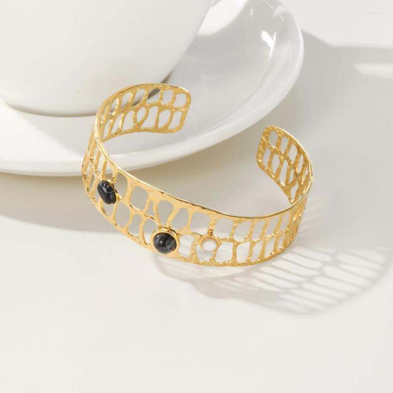 Bangle Stainless Steel Hollowed Out Texture Natural Stone Titanium Bracelet Does Not Fade Color Plated 18k Gold Fashion Jewelry
Bangle Stainless Steel Hollowed Out Texture Natural Stone Titanium Bracelet Does Not Fade Color Plated 18k Gold Fashion Jewelry