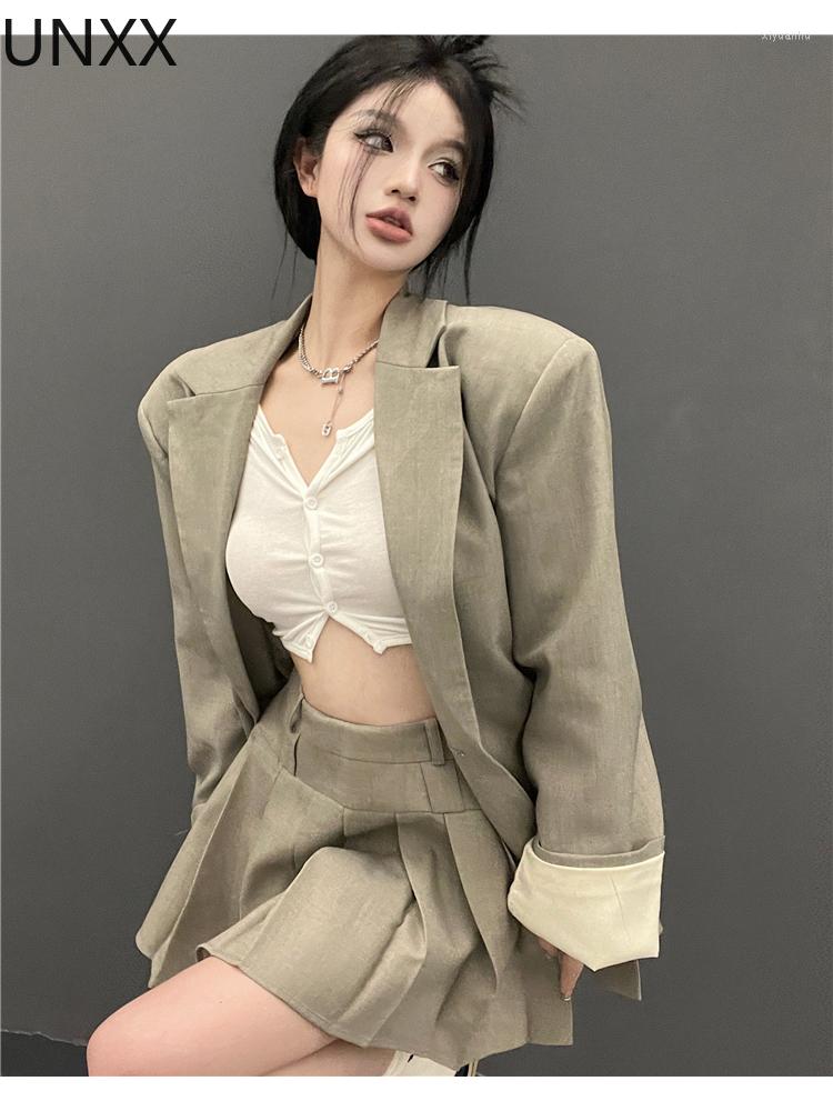 Two Piece Dress UNXX 2023 Woman Fashion Autumn Casual Turn-down Collar Suits Loose Button Blazer High Waist Pleats Mini Skirt Gray Suit, 2pc set
Two Piece Dress UNXX 2023 Woman Fashion Autumn Casual Turn-down Collar Suits Loose Button Blazer High Waist Pleats Mini Skirt Gray Suit, 2pc set
