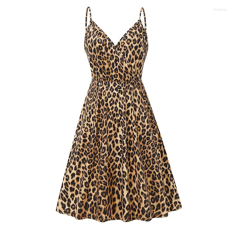 Casual Dresses Sexy Summer Women Spaghetti Strap V Neck Leopard Printed Skater A LIne Knee Length High Waist Dress
Casual Dresses Sexy Summer Women Spaghetti Strap V Neck Leopard Printed Skater A LIne Knee Length High Waist Dress