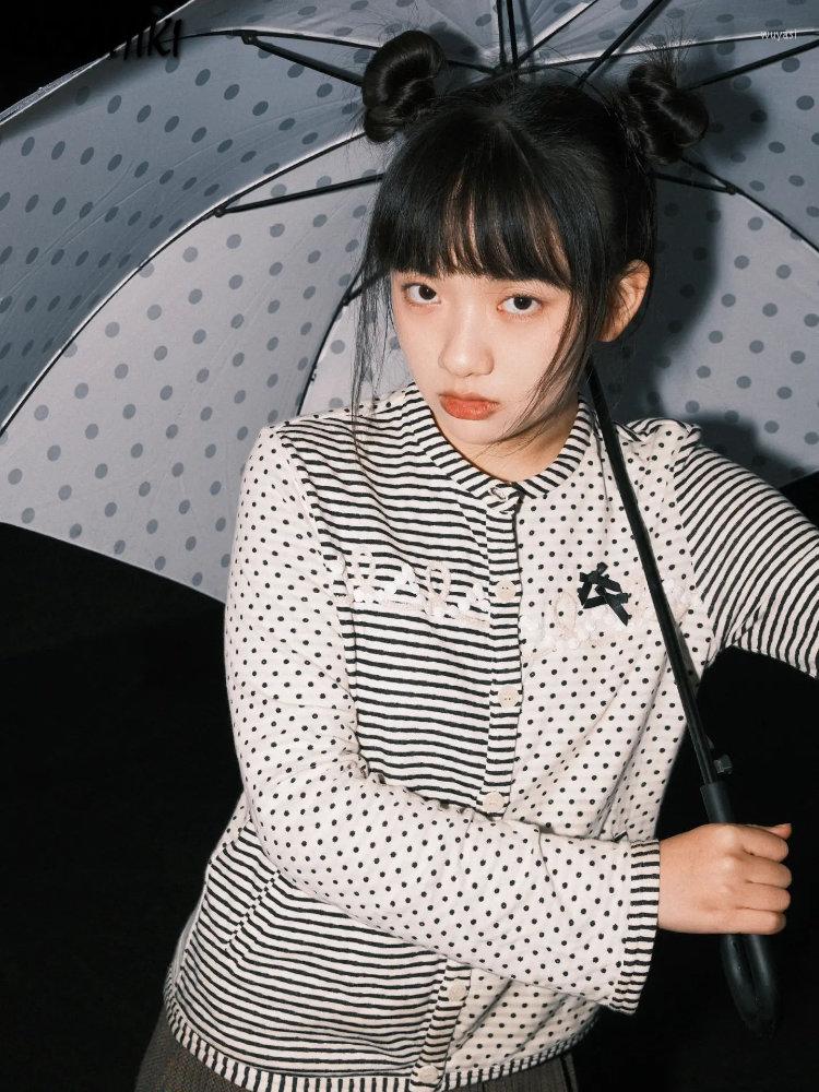 Women' Blouses Wave Dots Blouse Female O Neck Shirts Women Korean Fashion Loose Long Sleeve Bow Tops Streetwear Mujer Y2k Vintage Camisas, Gray
Women' Blouses Wave Dots Blouse Female O Neck Shirts Women Korean Fashion Loose Long Sleeve Bow Tops Streetwear Mujer Y2k Vintage Camisas, Gray