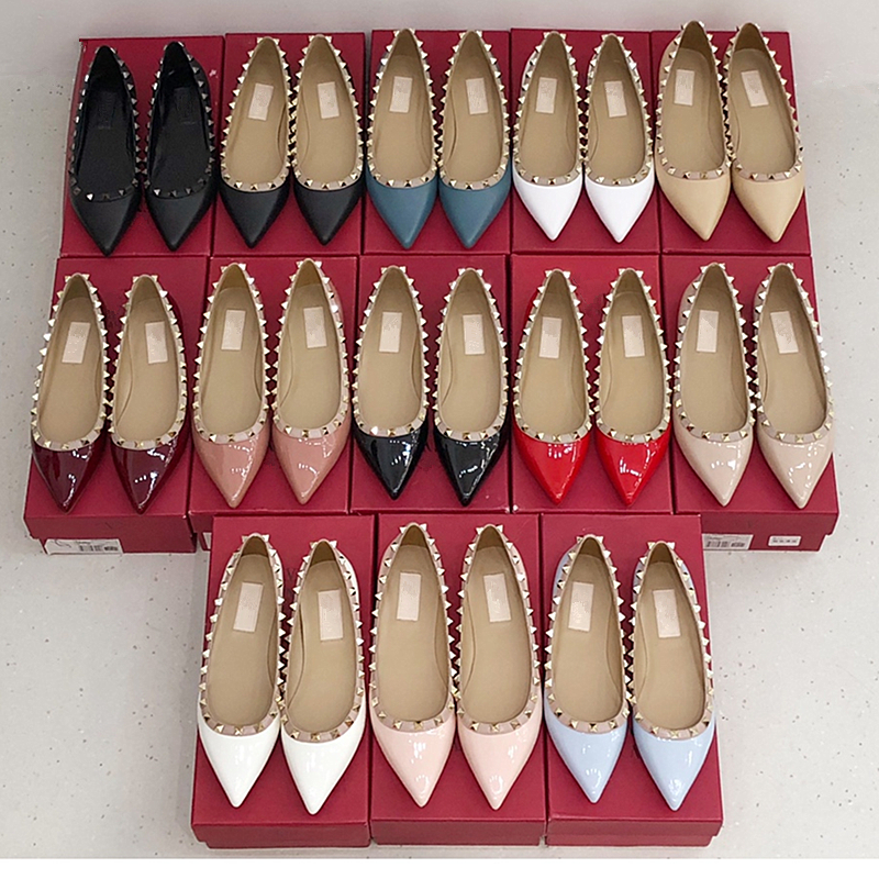 Designer Pointed Toe Stud Flats Shoes Luxury Gladiator Patent Leather Women Shoes Loafers Ballet, Box
Designer Pointed Toe Stud Flats Shoes Luxury Gladiator Patent Leather Women Shoes Loafers Ballet, Box