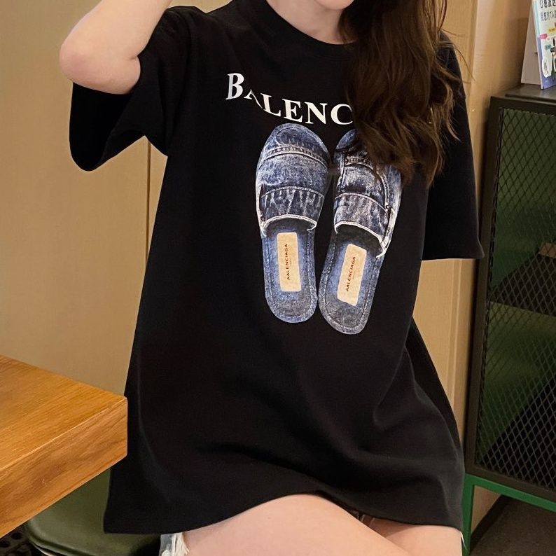 brand designer Womens T-Shirt France Paris trendy Clothing 2B letter Graphic Print couple Fashion Unisex cotton Round neck tees Street hip-hop mens womens tops tees B, B a l e n c i a g a 7
brand designer Womens T-Shirt France Paris trendy Clothing 2B letter Graphic Print couple Fashion Unisex cotton Round neck tees Street hip-hop mens womens tops tees B, B a l e n c i a g a 7