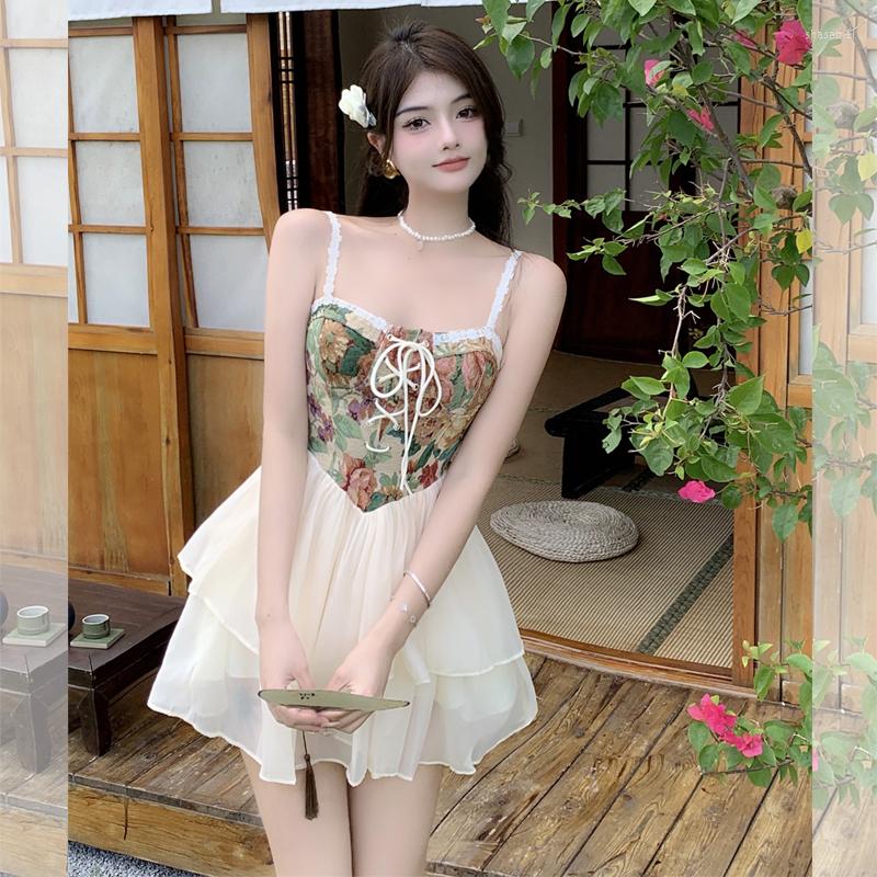 Casual Dresses French Vintage Print Floral Dress Women Strapless Sexy Evening Party Mini Short Female Lace Up Bandage Korea Fairy
Casual Dresses French Vintage Print Floral Dress Women Strapless Sexy Evening Party Mini Short Female Lace Up Bandage Korea Fairy